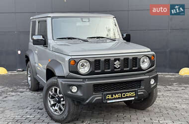Позашляховик / Кросовер Suzuki Jimny 2023 в 