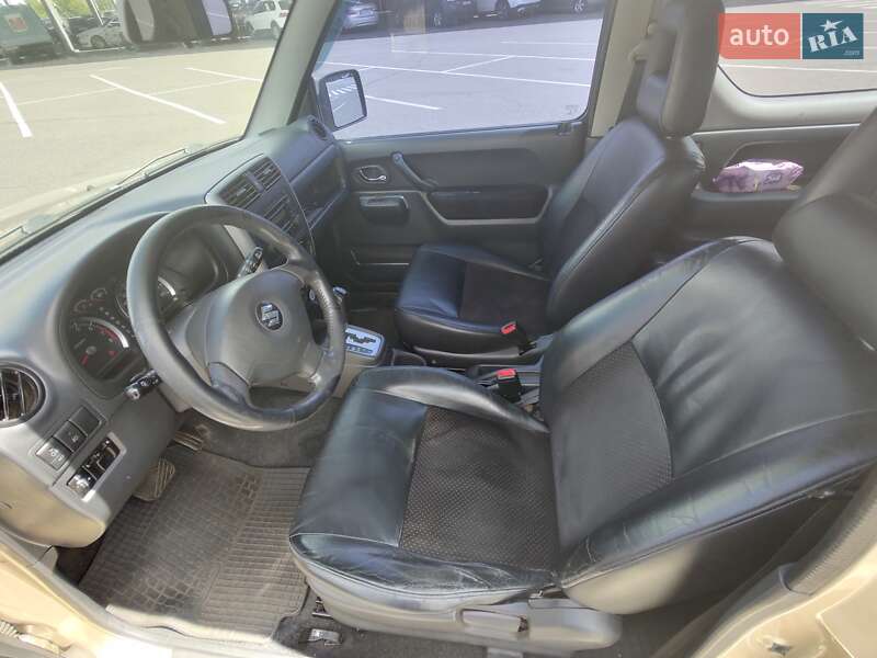 Позашляховик / Кросовер Suzuki Jimny 2007 в Києві