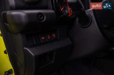 Позашляховик / Кросовер Suzuki Jimny 2024 в 