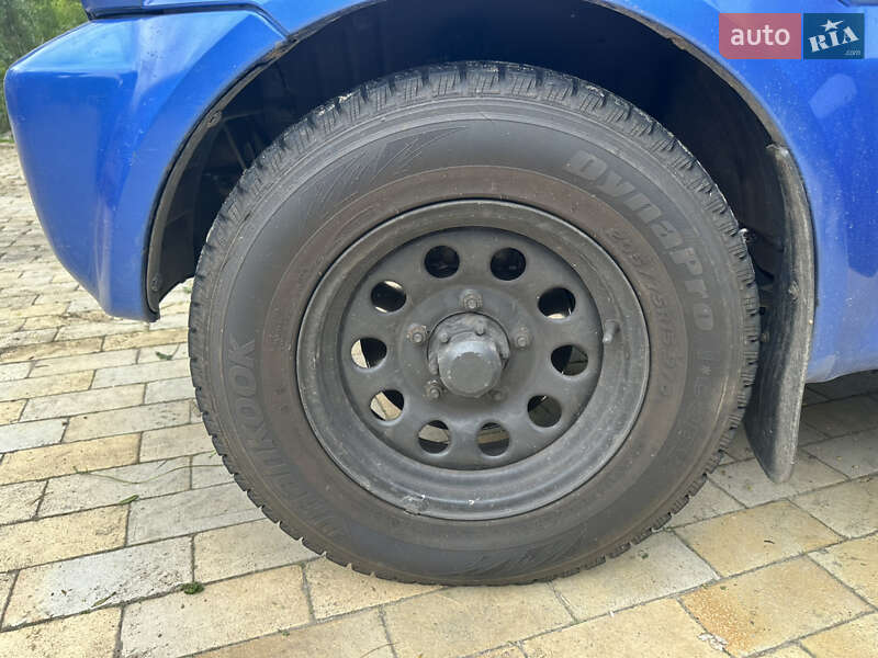 Внедорожник / Кроссовер Suzuki Jimny 2000 в Киеве
