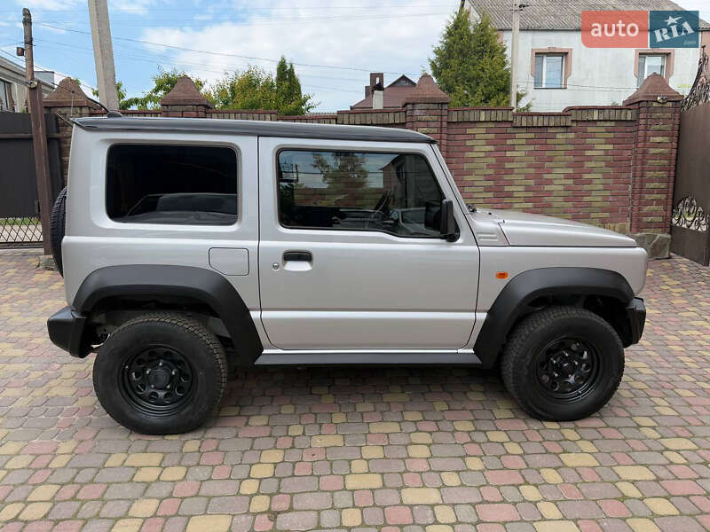 Внедорожник / Кроссовер Suzuki Jimny 2020 в Дубно