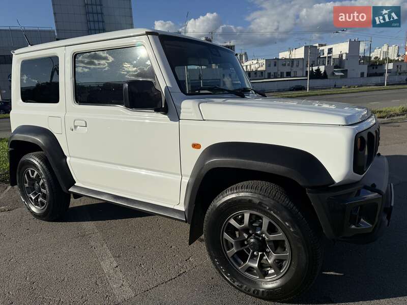 Внедорожник / Кроссовер Suzuki Jimny 2019 в 