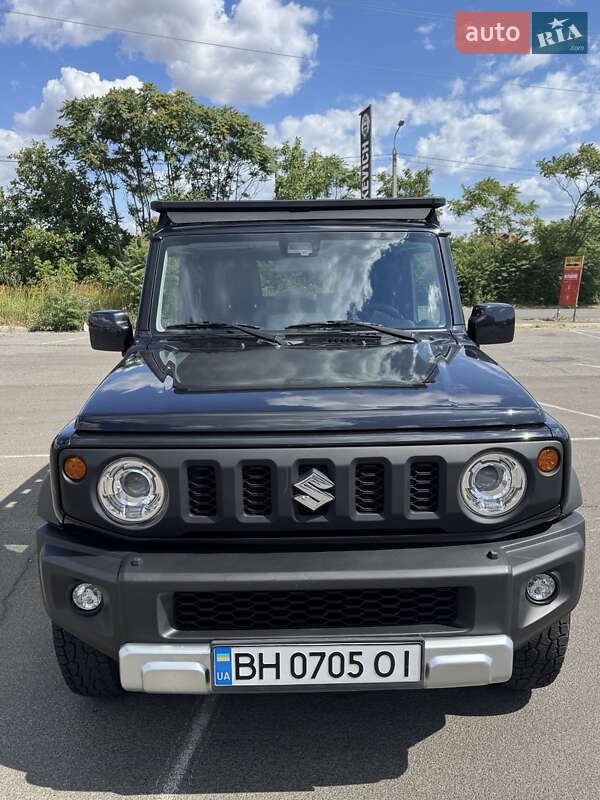 Внедорожник / Кроссовер Suzuki Jimny 2019 в 