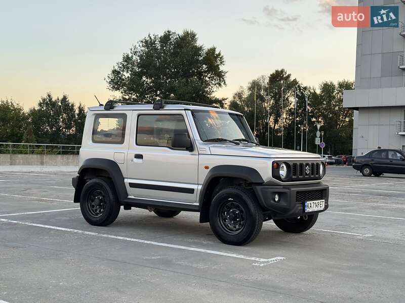 Внедорожник / Кроссовер Suzuki Jimny 2022 в Киеве