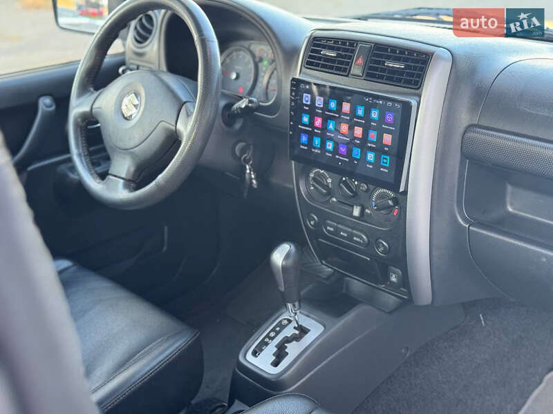 Внедорожник / Кроссовер Suzuki Jimny 2011 в Харькове
