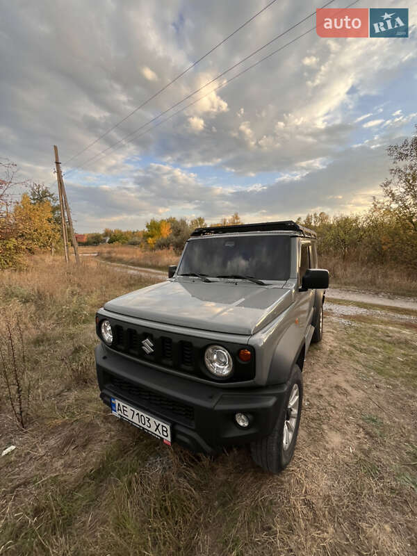 Внедорожник / Кроссовер Suzuki Jimny 2022 в 