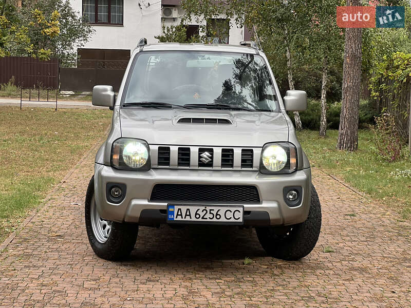 Внедорожник / Кроссовер Suzuki Jimny 2015 в Киеве фото 3 Внедорожник / Кроссовер Suzuki Jimny 2015 в Киеве
