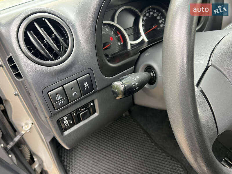 Внедорожник / Кроссовер Suzuki Jimny 2015 в Киеве фото 42 Внедорожник / Кроссовер Suzuki Jimny 2015 в Киеве