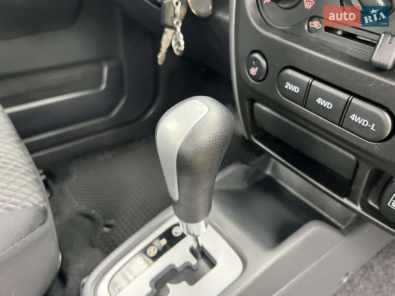 Внедорожник / Кроссовер Suzuki Jimny 2015 в Киеве фото 81 Внедорожник / Кроссовер Suzuki Jimny 2015 в Киеве