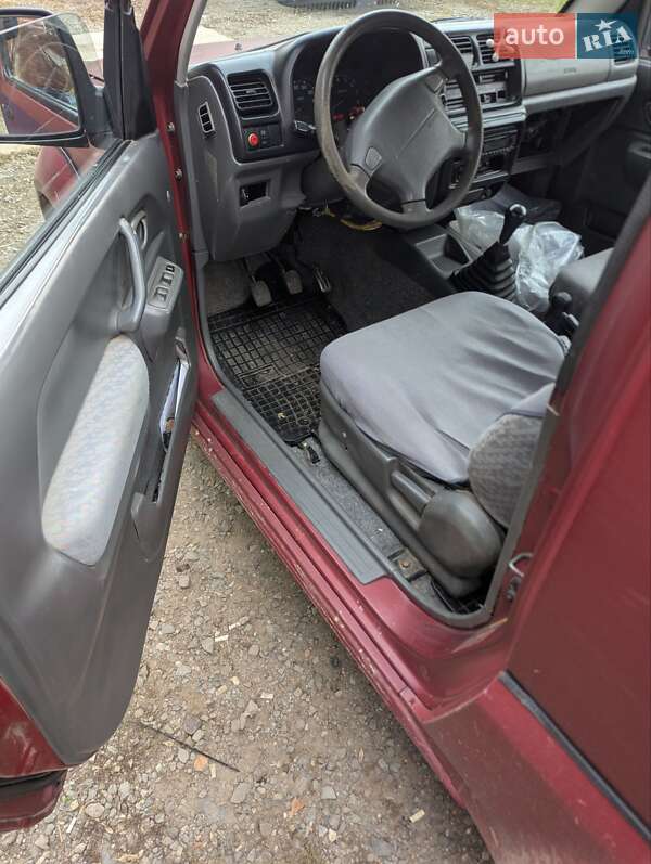 Позашляховик / Кросовер Suzuki Jimny 2000 в Мукачевому