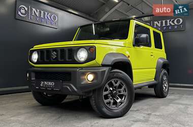 Позашляховик / Кросовер Suzuki Jimny 2019 в 