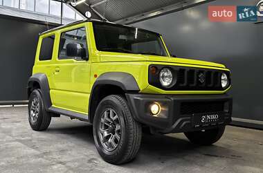 Позашляховик / Кросовер Suzuki Jimny 2019 в 