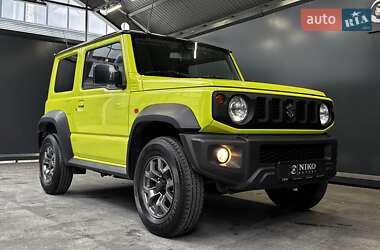 Позашляховик / Кросовер Suzuki Jimny 2019 в 