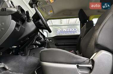 Позашляховик / Кросовер Suzuki Jimny 2019 в 