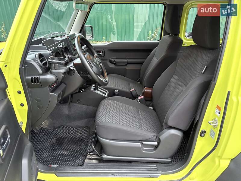 Внедорожник / Кроссовер Suzuki Jimny 2021 в Киеве