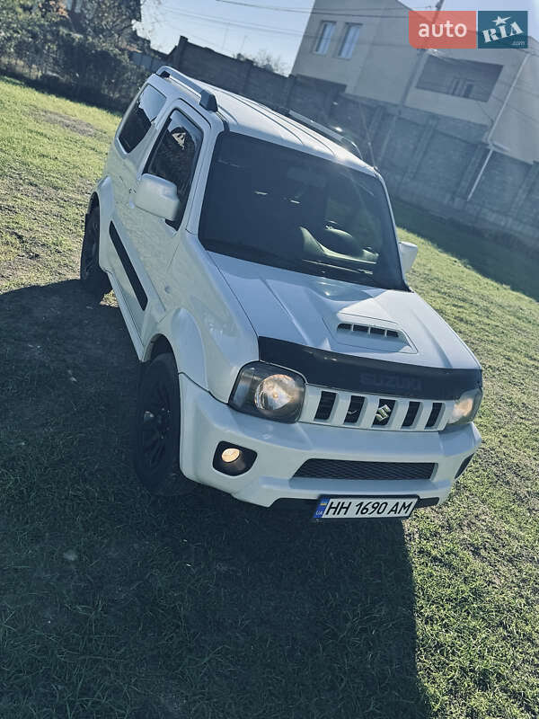 Внедорожник / Кроссовер Suzuki Jimny 2014 в Черноморске фото 27 Внедорожник / Кроссовер Suzuki Jimny 2014 в Черноморске