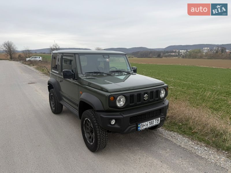 Suzuki Jimny 2024