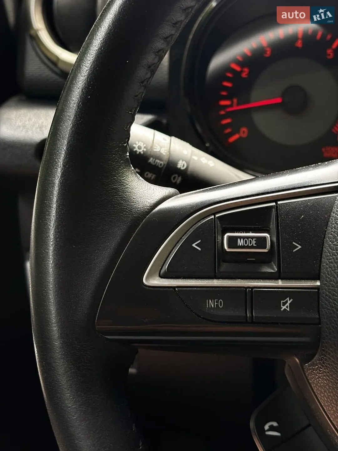 2019 Suzuki Jimny - мініатюра 29
