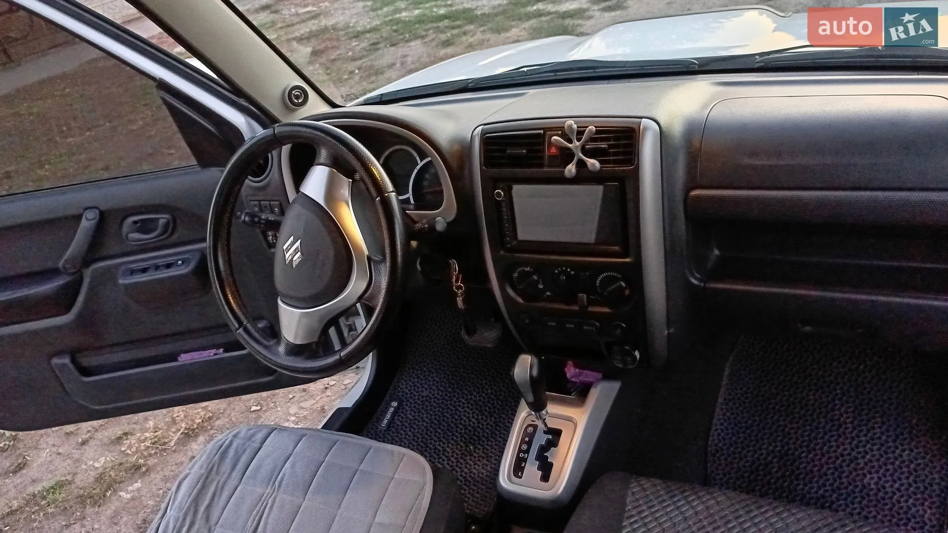 2016 Suzuki Jimny - мініатюра 11