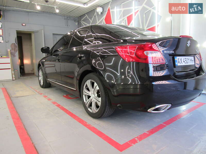 Седан Suzuki Kizashi 2010 в Харкові