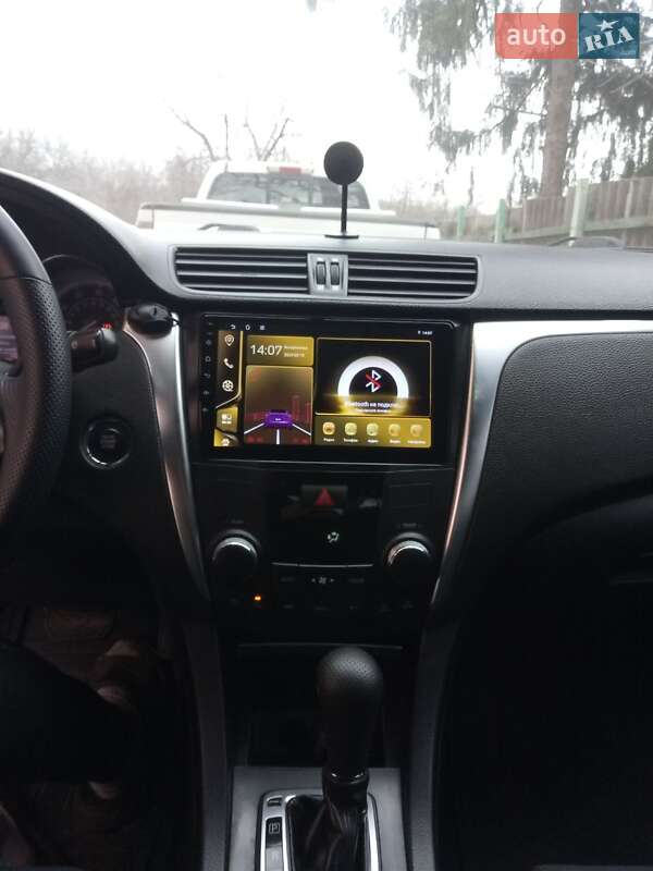 Седан Suzuki Kizashi 2010 в Харкові