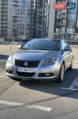 Седан Suzuki Kizashi 2011 в Киеве