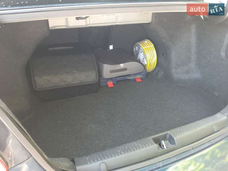 Седан Suzuki Kizashi 2012 в Києві