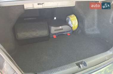 Седан Suzuki Kizashi 2012 в 