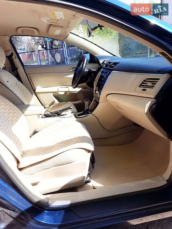 Седан Suzuki Kizashi 2012 в Києві