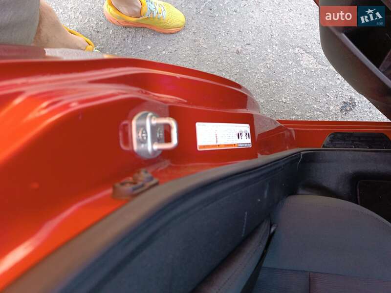 Седан Suzuki Kizashi 2012 в Конотопі