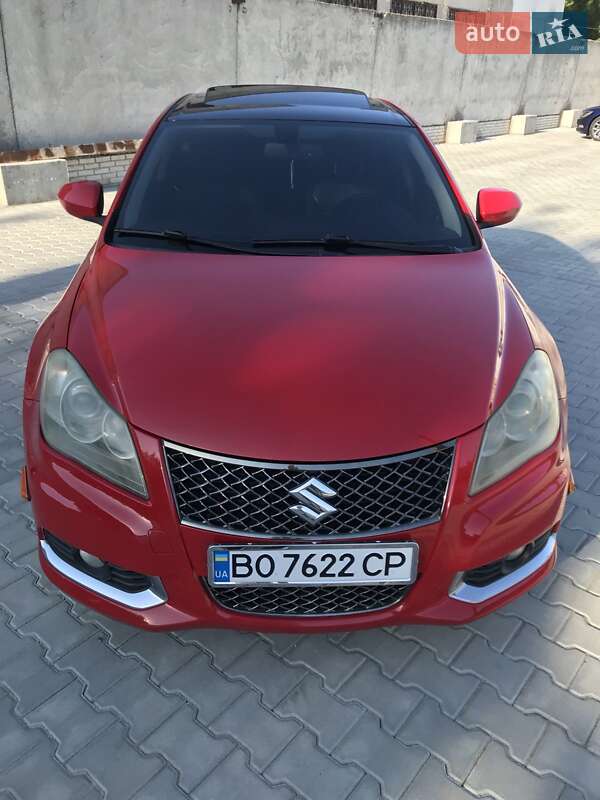 Седан Suzuki Kizashi 2010 в Тернополі
