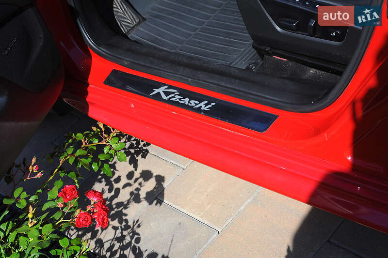 Седан Suzuki Kizashi 2010 в Рівному