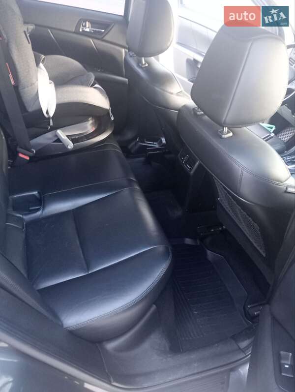 Седан Suzuki Kizashi 2011 в Ужгороде фото 14 Седан Suzuki Kizashi 2011 в Ужгороде