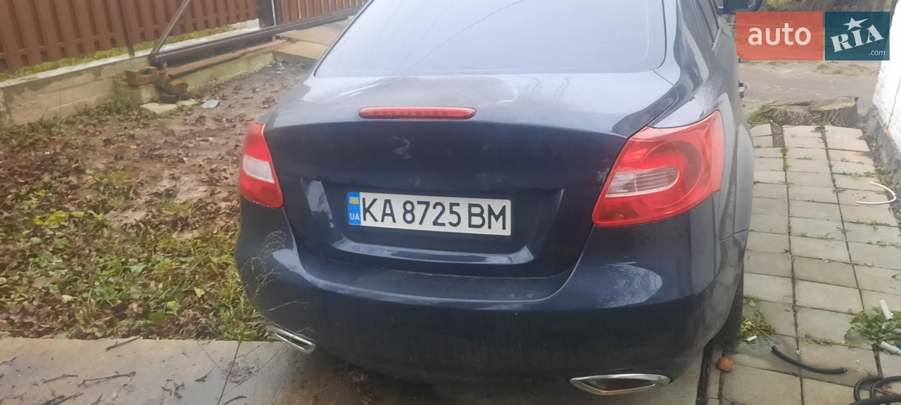 2011 Suzuki Kizashi - мініатюра 5