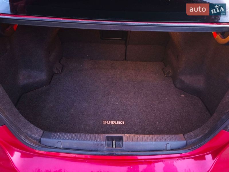 Седан Suzuki Kizashi 2012 в Конотопе