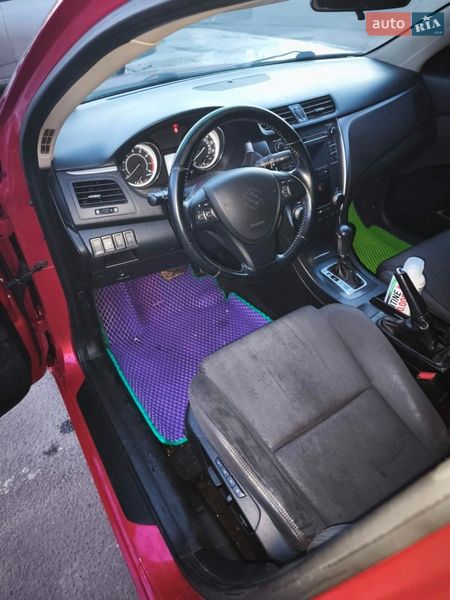 Седан Suzuki Kizashi 2012 в Конотопе