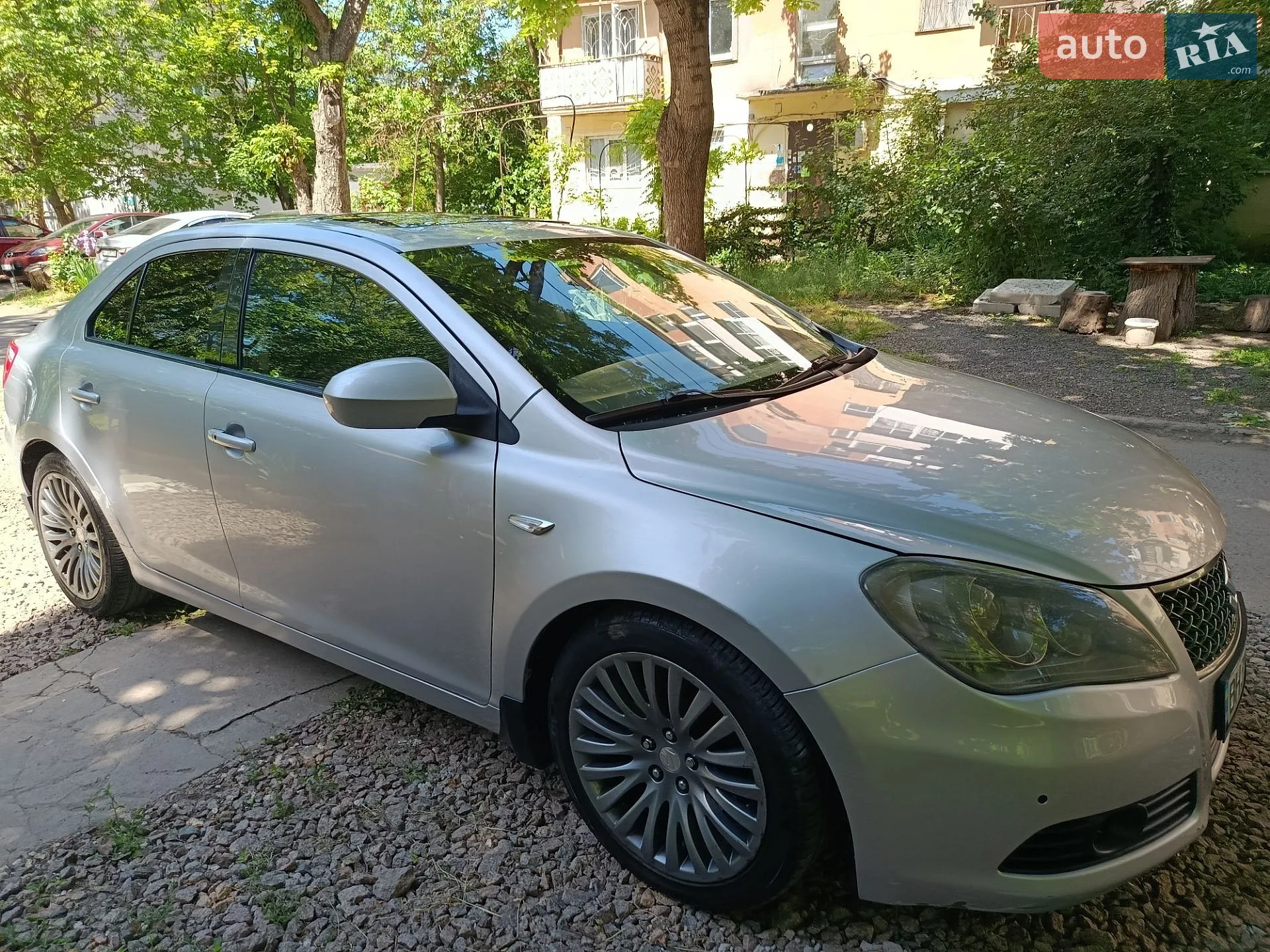 2011 Suzuki Kizashi - мініатюра 28