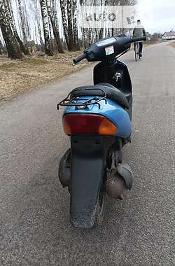 Грузовые мотороллеры, мотоциклы, скутеры, мопеды Suzuki Lets 2 2004 в Ровно