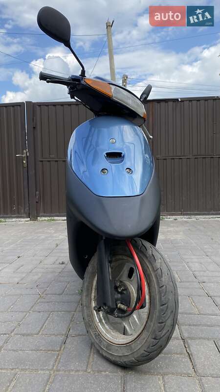 Скутер Suzuki Lets 2 2000 в Шполе
