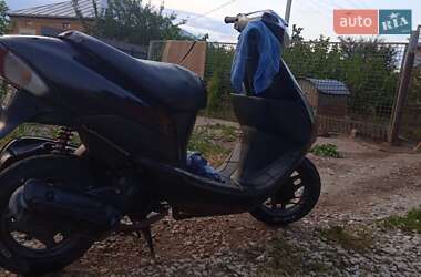 Скутер Suzuki Lets 2 2000 в Гусятині
