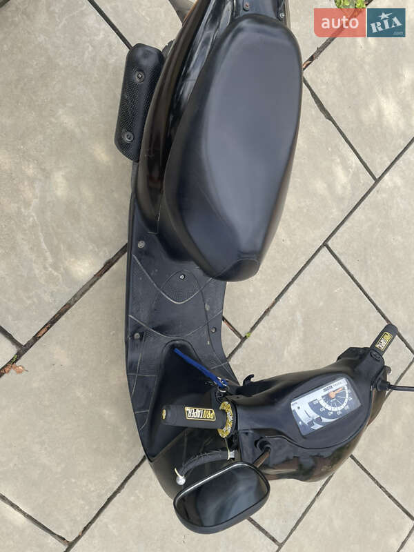 Скутер Suzuki Lets 2 2006 в Чернівцях фото 5 Скутер Suzuki Lets 2 2006 в Чернівцях