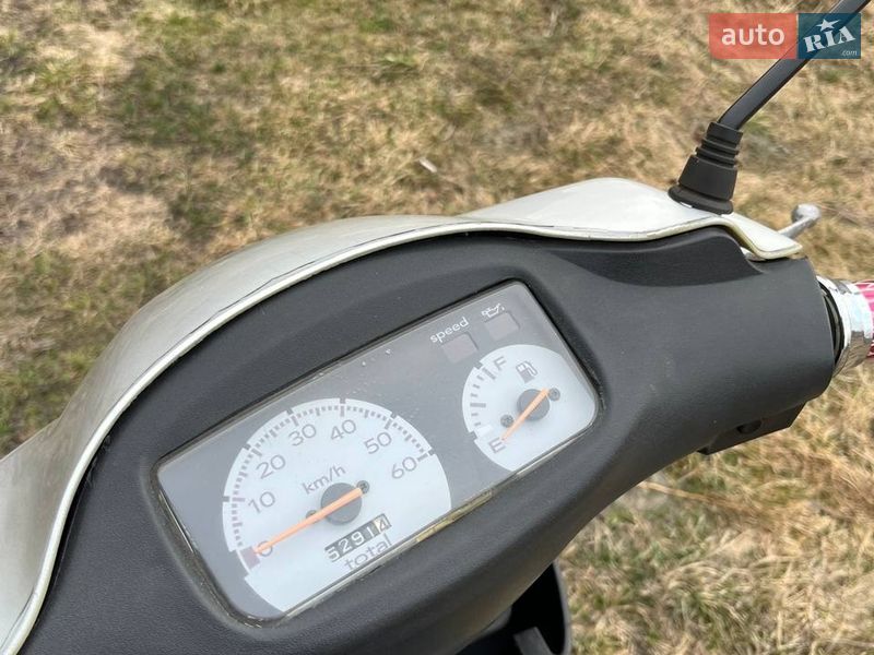 Мопеди Suzuki Lets 2 2001 в Шепетівці