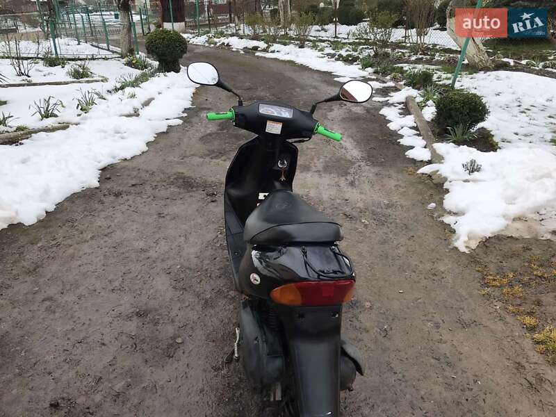 Скутер Suzuki Lets 3 2011 в Дрогобыче