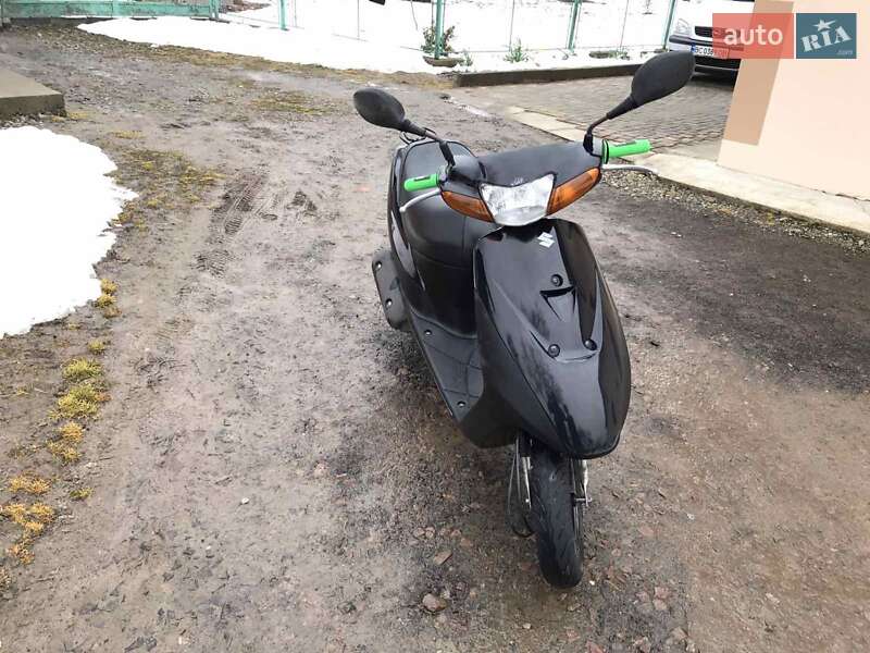 Скутер Suzuki Lets 3 2011 в Дрогобыче