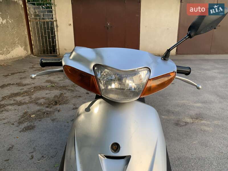 Вантажні моторолери, мотоцикли, скутери, мопеди Suzuki Lets 3 2005 в Чорткові