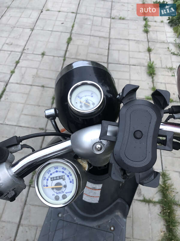 Скутер Suzuki Lets 4 2005 в Киеве