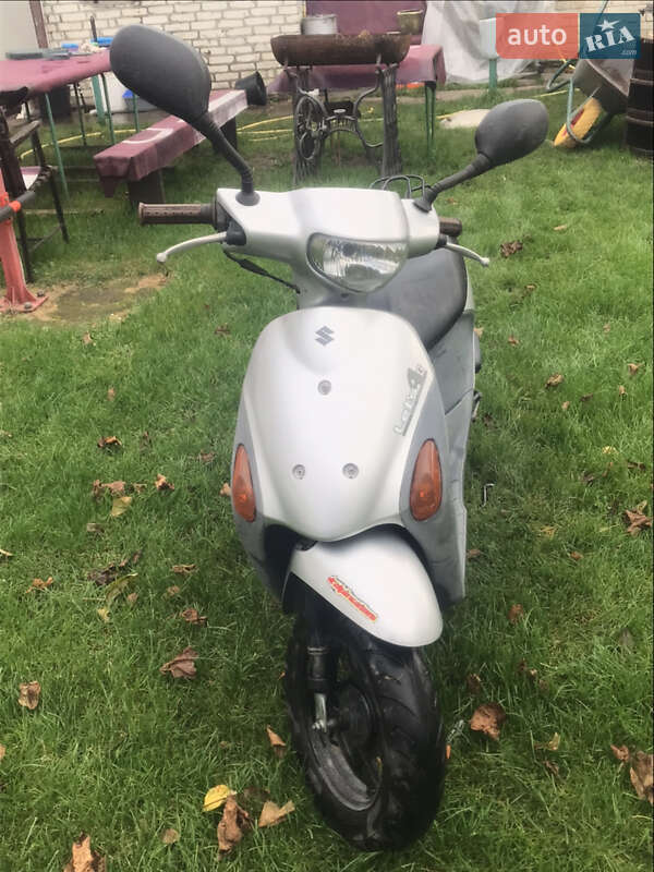 Скутер Suzuki Lets 4 2012 в Львові фото Скутер Suzuki Lets 4 2012 в Львові