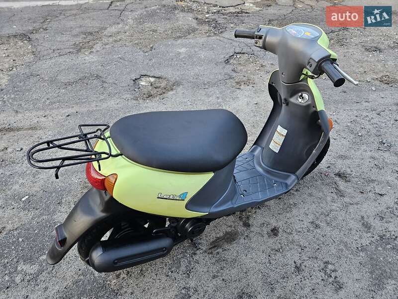 Скутер Suzuki Lets 4 2012 в Бобровице