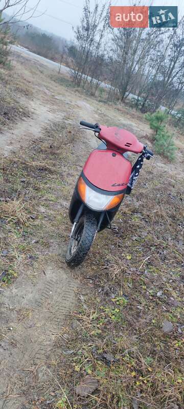 Скутер Suzuki Lets 2011 в 