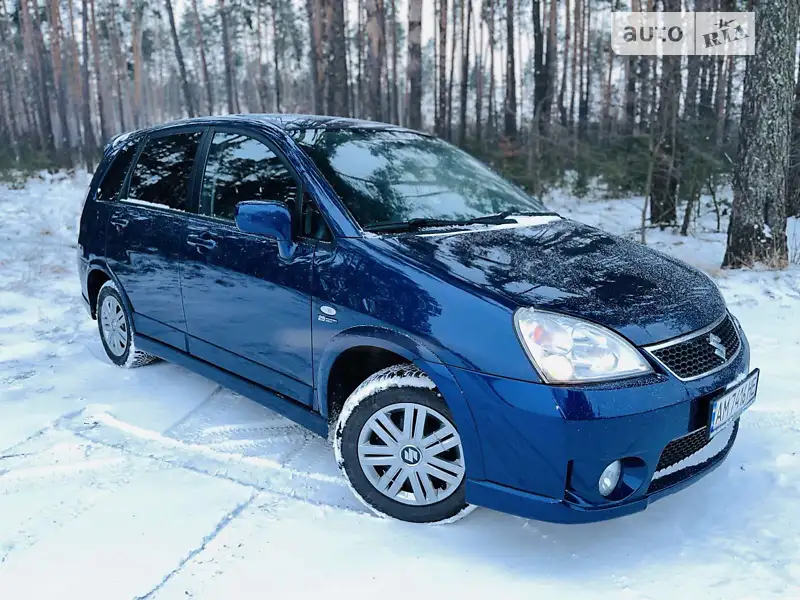 Suzuki Liana